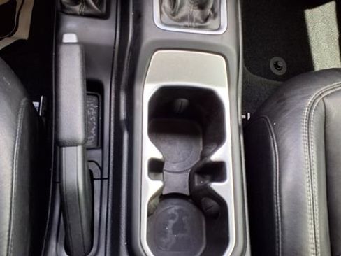 Used 2019 Jeep Wrangler Unlimited Sport S AWD/4WD image 31