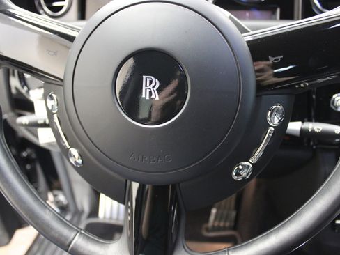 Used 2007 Rolls-Royce Phantom Sedan RWD image 15