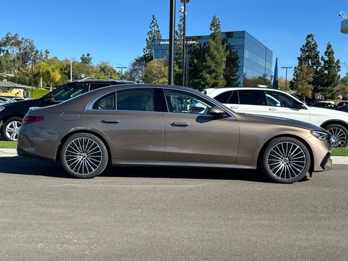 New 2026 Mercedes-Benz E 350 Sedan image 2
