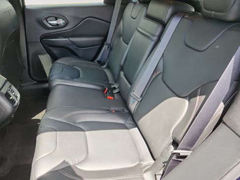 Used 2016 Jeep Cherokee Limited AWD/4WD image 13