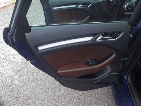 Used 2016 Audi A3 e-tron Prestige w/ Prestige Package image 17