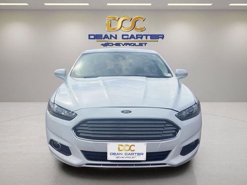 Used 2016 Ford Fusion SE w/ Equipment Group 202A FWD image 8