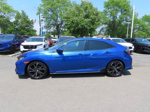 Used 2018 Honda Civic Sport image 3