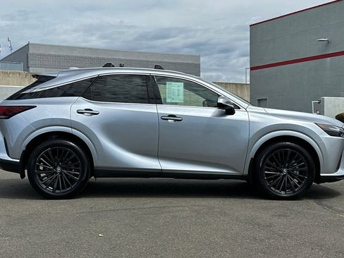 Certified 2025 Lexus RX 350h w/ Convenience Package image 6