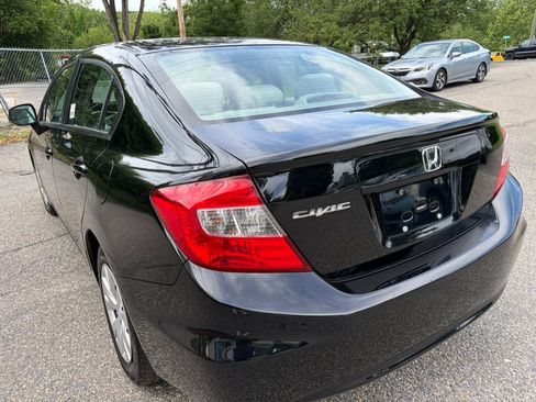 Used 2012 Honda Civic LX image 10