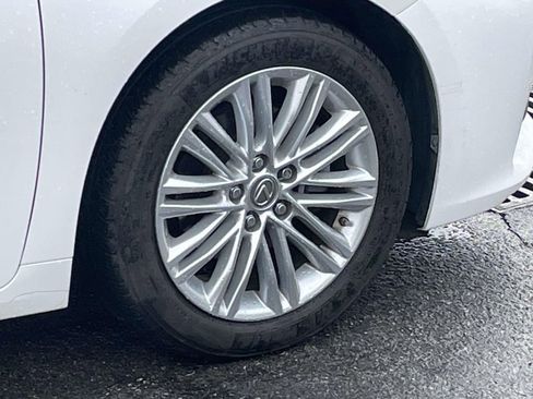 Used 2014 Lexus ES 350 350 w/ Luxury Package image 30