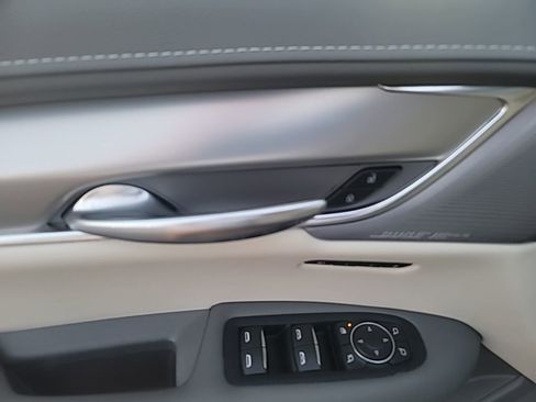 Certified 2023 Cadillac XT5 Premium Luxury w/ Technology Package image 13