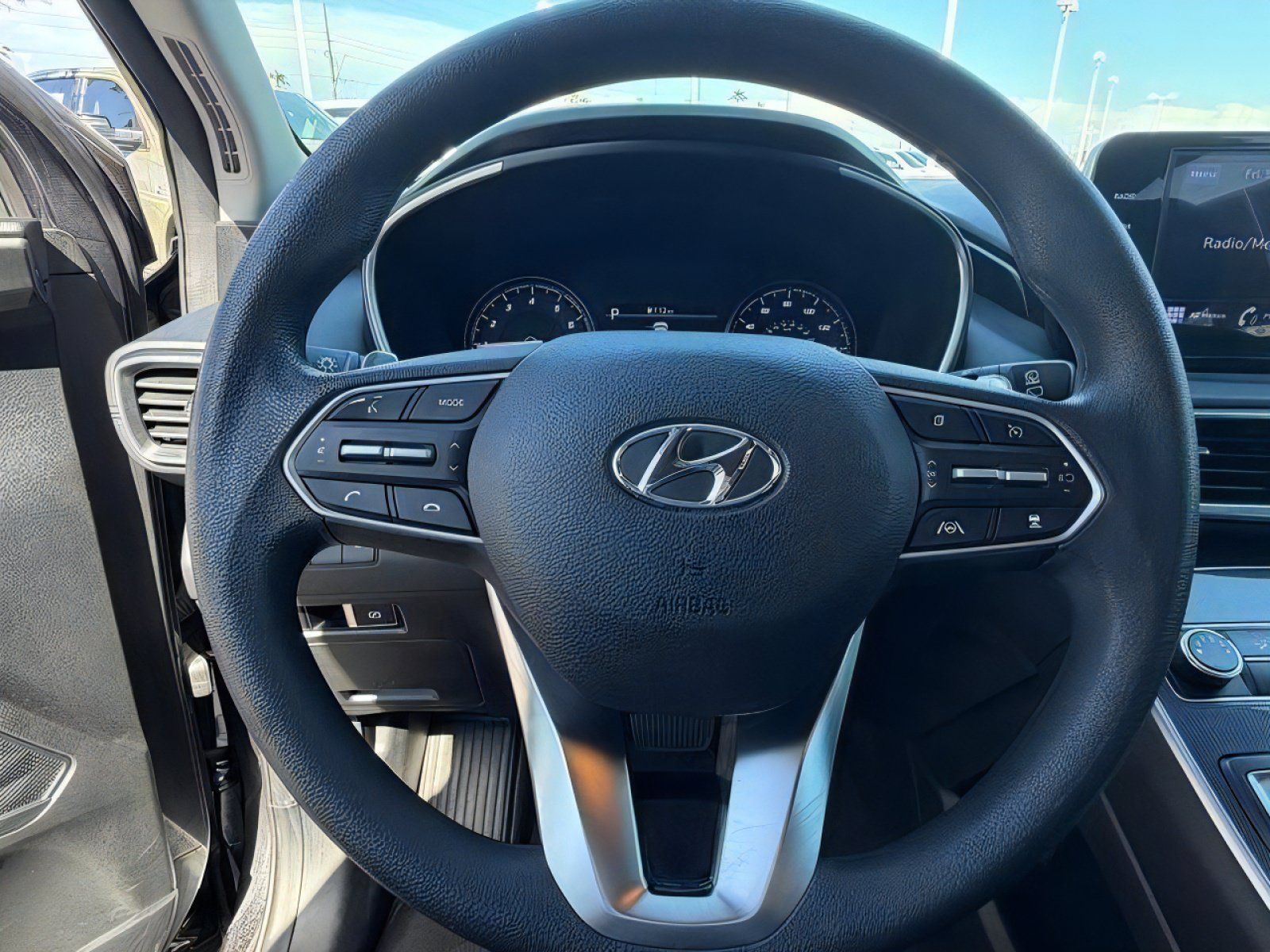 Used 2022 Hyundai Santa Fe SEL FWD image 19