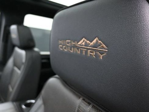 Used 2025 Chevrolet Tahoe High Country w/ Sun And Tow Package AWD/4WD image 14