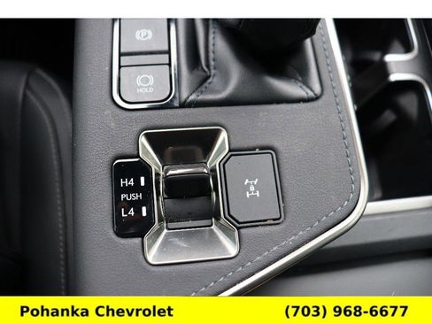 Used 2024 Lexus GX 550 image 19