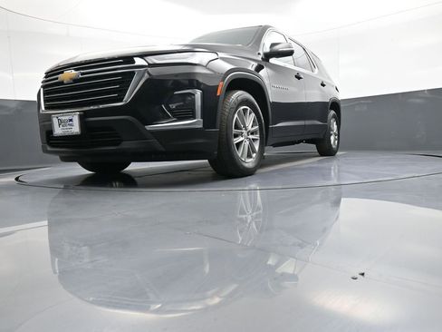 Used 2023 Chevrolet Traverse LT FWD image 27