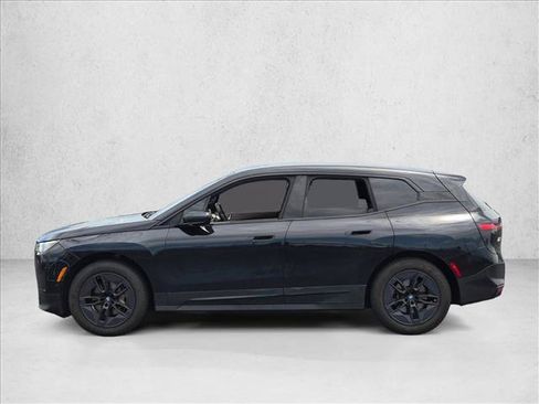 Used 2024 BMW iX xDrive50 AWD/4WD image 8