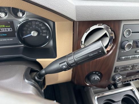 Used 2011 Ford F350 Lariat image 17
