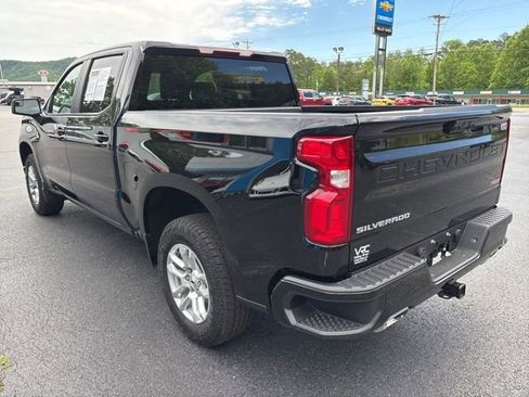 Used 2024 Chevrolet Silverado 1500 RST w/ Z71 Off-Road Package image 9