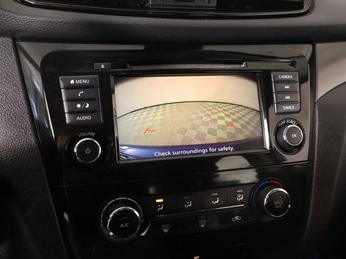 Used 2020 Nissan Rogue Sport S w/ Appearance Package image 6