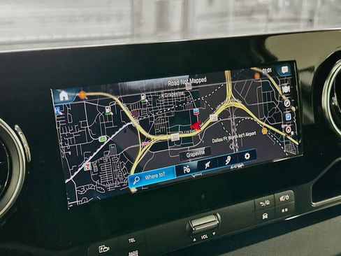 Used 2023 Mercedes-Benz Sprinter 144 Cargo image 12