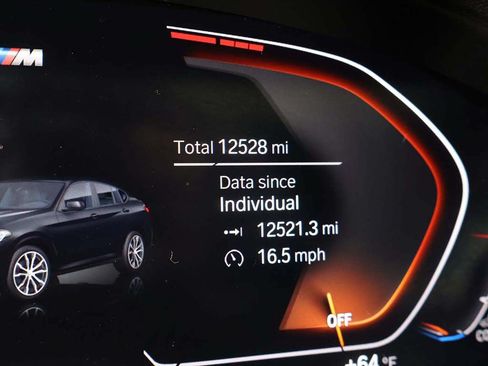 Used 2023 BMW X4 xDrive30i w/ M Sport Package AWD/4WD image 40
