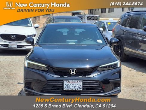 Used 2023 Honda Civic Sport image 2