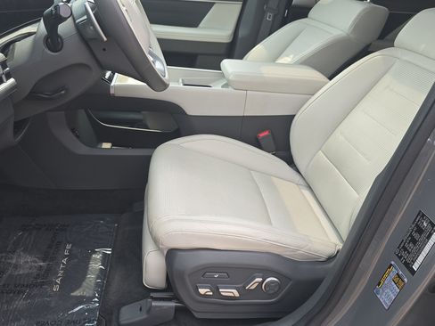 Used 2025 Hyundai Santa Fe Calligraphy AWD/4WD image 14
