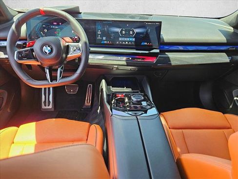 Used 2026 BMW M5 w/ Carbon Package AWD/4WD image 16