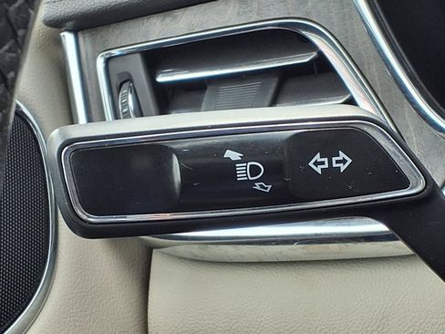 Used 2017 Lincoln Continental Reserve w/ Climate Package AWD/4WD image 21