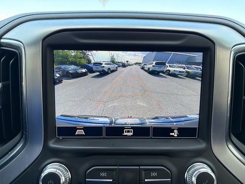 Used 2022 GMC Sierra 1500 SLT AWD/4WD image 13