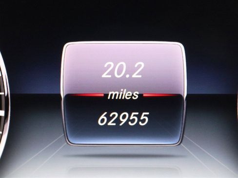 Used 2019 Mercedes-Benz E 450 4MATIC Sedan image 24