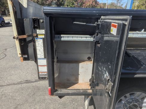 Used 2017 Ford F250 XL w/ STX Appearance Package image 14