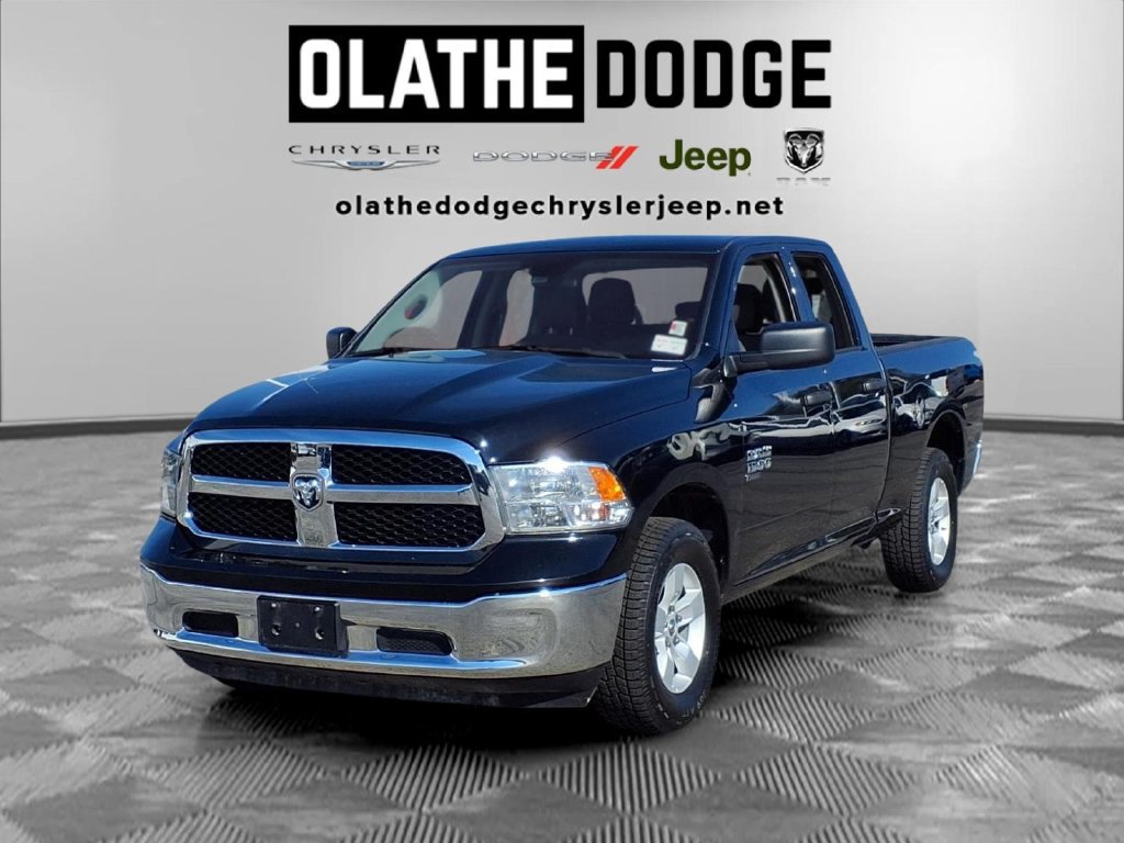 Used 2024 RAM 1500 Classic SLT AWD/4WD image 1