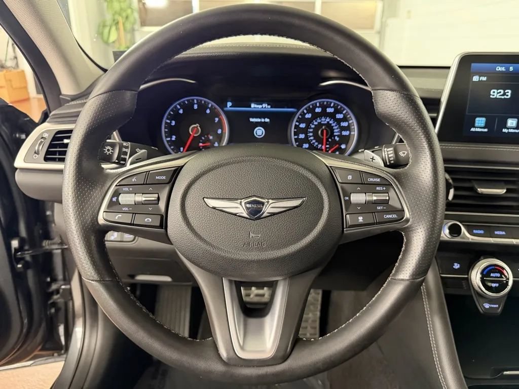 Used 2021 Genesis G70 2.0T AWD/4WD image 19