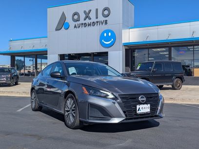 Used 2025 Nissan Altima 2.5 SV