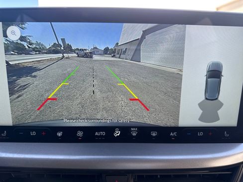 Used 2025 Ford Escape SE FWD image 20