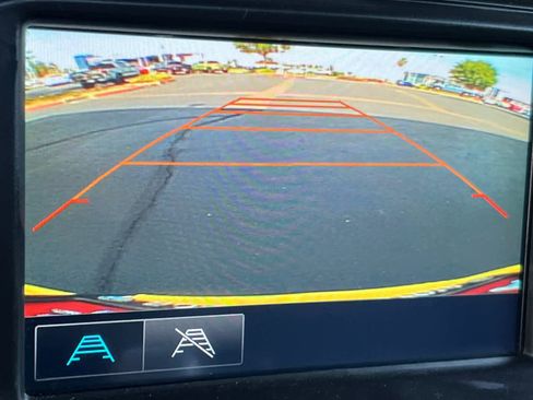 Used 2017 Chevrolet Camaro LT RWD image 19