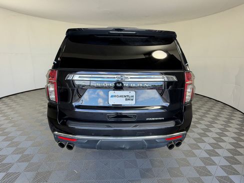 Used 2022 Chevrolet Suburban Premier AWD/4WD image 10