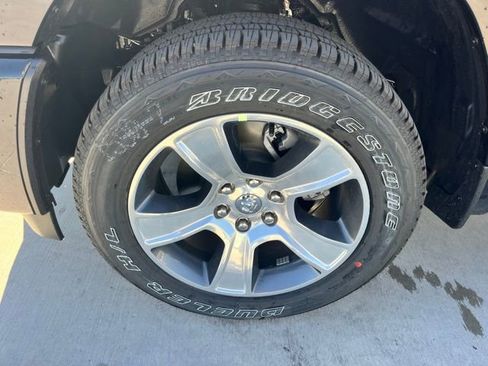 New 2026 RAM 1500 Express image 7