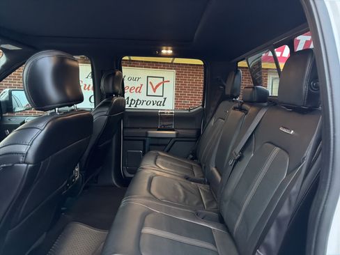 Used 2017 Ford F150 Platinum w/ Equipment Group 701A Luxury image 13