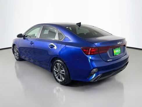 Used 2024 Kia Forte LXS FWD image 7