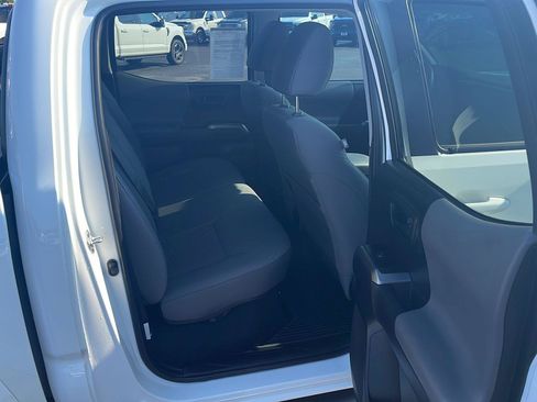 Used 2023 Toyota Tacoma SR5 w/ Technology Package AWD/4WD image 29