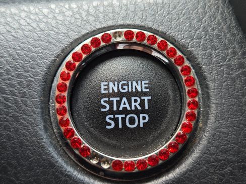 Used 2022 Toyota Camry XSE FWD image 18