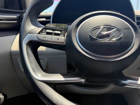 Used 2022 Hyundai Tucson SEL w/ Cargo Package AWD/4WD image 18