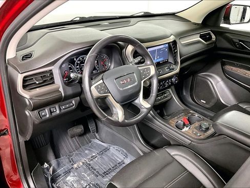 Used 2021 GMC Acadia Denali w/ Denali Ultimate Package image 13