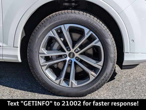 New 2026 Audi Q7 Premium image 12