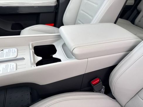 New 2026 Hyundai Santa Fe Calligraphy image 29