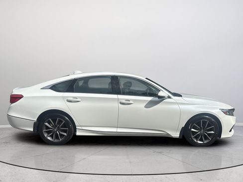 Used 2022 Honda Accord EX-L image 10
