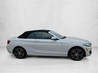 Used 2020 BMW 230i xDrive Convertible video 4