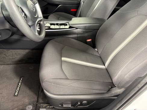Used 2023 Hyundai Sonata SEL FWD image 11