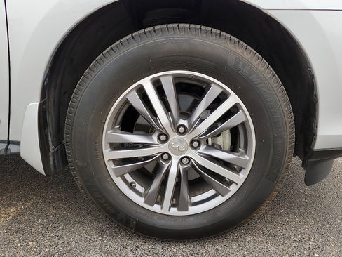 Used 2020 INFINITI QX60 Luxe w/ Essential Package image 6