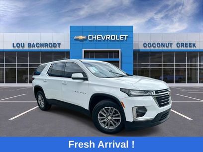 Used 2022 Chevrolet Traverse LT