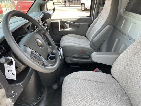 New 2026 Chevrolet Express 2500 w/ Driver Convenience Package image 21