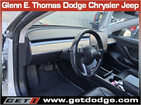 Used 2017 Tesla Model 3 Standard Range image 13